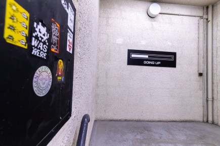 "Invader Space Station" exposition de Invader du 17 février au 5 mai 2024 dans les anciens locaux de Libération au 11 rue Béranger - Paris 3è
