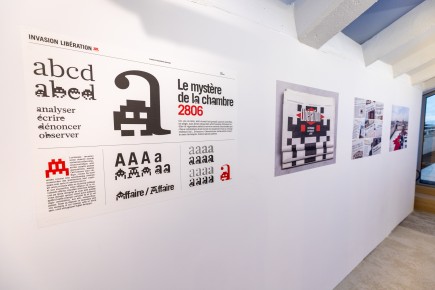 "Invader Space Station" exposition de Invader du 17 février au 5 mai 2024 dans les anciens locaux de Libération au 11 rue Béranger - Paris 3è