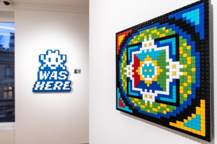 "4000" exposition de Space Invader à la galerie Over the Influence du 10 décembre 2022 au 22 janvier 2023