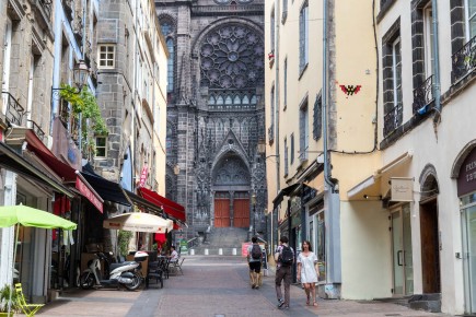 CLR_24 - Gothic vibes - Clermont-Ferrand /// 30 pts