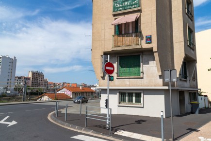 CLR_36 - Art 4 space - Clermont-Ferrand /// 30 pts