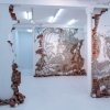 "Fragments urbains" exposition de Vhils à la galerie Magda Danysz