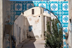 Sur les murs de Djerba