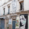 Grafs, pochoirs et affiches sur les murs de Paris