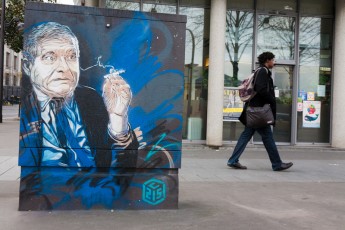 C215 - Quai Panhard et Levassor 13è - Janvier 2012