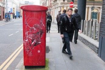 C215 - Londres - Paul Street - Mars 2012