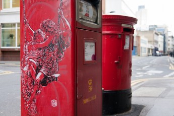 C215 - Londres - Paul Street - Mars 2012