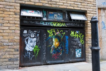 C215 - Heneage Street - Londres - Juin 2012