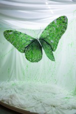 LUDO - Au delà du street art. Exposition collective au Musée de la Poste du 28 novembre 2012 au 30 mars 2013. Sont représentés : C215, Banksy, Shepard Fairey, Invader, Dran, Ludo, L'Atlas, Rero, MissTic, Swoon et Vhils, mais aussi Jef Aérosol, Ernest Pignon-Ernest et Gérard Zlotykamien.