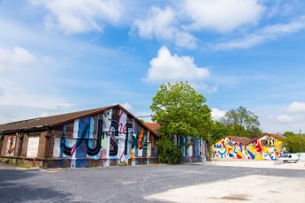 Ripo et RCF1 - credit photo © Lionel Belluteau-www.unoeilquitraine.fr - contact yoyo.bel@free.fr InSitu Art Festival, le nouvel évènement street art à Aubervilliers.