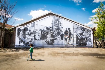 Willy - crédit photo © Lionel Belluteau-www.unoeilquitraine.fr - contact yoyo.bel@free.fr InSitu Art Festival, le nouvel évènement street art à Aubervilliers.