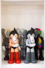 Kaws - Salon - Bibo - Hollywood Street - Hong Kong