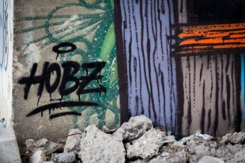 Hobz (TRBDSGN) - Quelque part sous une autoroute - Avril 2016