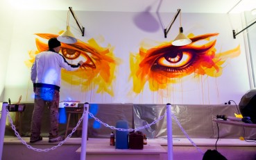 "Street art is not a crime"... La performance de Dan23 dans le salon - Hôtel Ibis Bercy 12è - Novembre 2016