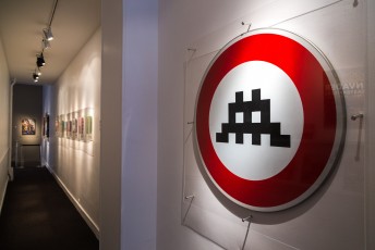 "Masterpieces" exposition d'Invader à la galerie Le Feuvre du 16 mars au 15 avril 2017