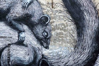 Roa - The Crystal Ship - Hofstraat - Ostende