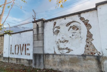 Vhils - Rua Fábrica de Material de Guerra - Lisbonne