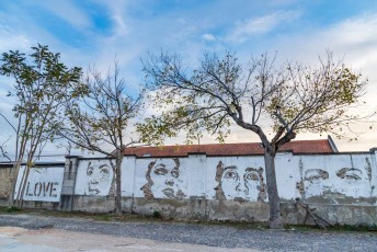 Vhils - Rua Fábrica de Material de Guerra - Lisbonne