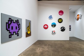 "Into the white cube" exposition de Invader à la galerie Over The Influence - Los Angeles - du 18 novembre au 22 décembre 2018