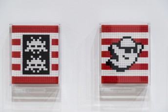 "Into the white cube" exposition de Invader à la galerie Over The Influence  - Los Angeles - du 18 novembre au 22 décembre 2018