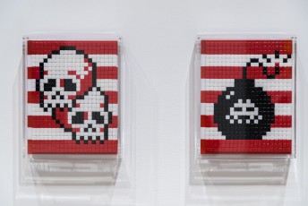 "Into the white cube" exposition de Invader à la galerie Over The Influence - Los Angeles - du 18 novembre au 22 décembre 2018