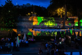 Scratch paper - Le 9è Concept à Fluctuart. Dédicace et mapping le 9 juin 2021.