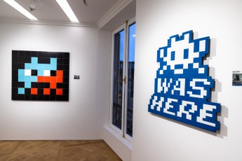 "4000" exposition de Space Invader à la galerie Over the Influence du 10 décembre 2022 au 22 janvier 2023