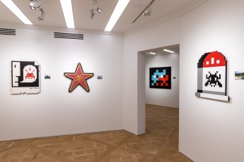 "4000" exposition de Space Invader à la galerie Over the Influence du 10 décembre 2022 au 22 janvier 2023