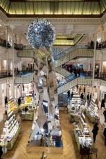 "Sangam" exposition de Subodh Gupta pour Le Bon Marché du 9 janvier au 19 février 2023