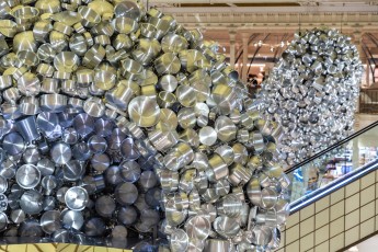 "Sangam" exposition de Subodh Gupta pour Le Bon Marché du 9 janvier au 19 février 2023
