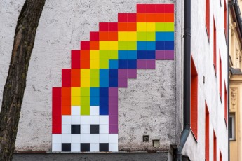 MUN_10 - Rainbow invader - Munich