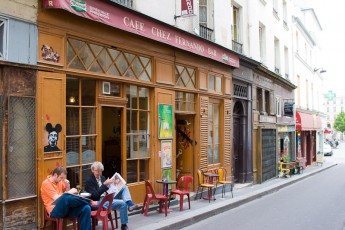 Artiste Ouvrier - Rue de l'Arbalète 05è au Café chez Fernando avec Jef Aérosol - Mai 2008