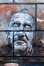 C215 - Rue  Dénoyez 20è - Août 2009