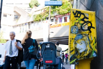 C215 - Ivry - Avenue Georges Gosnat - Octobre 2010