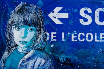 Exposition de C215 à la Galerie Itinérrance (Paris 13è) à l'occasion de la sortie du livre Community Service (Critères éditions).