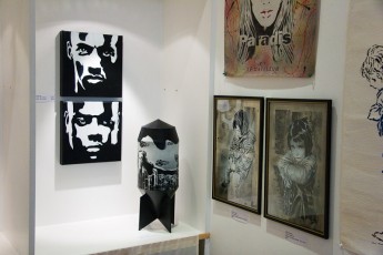 Yz, M-City et sa bombe, le Bateleur et C215.Galerie Anne Vignial53 rue Charlot - 75003 Paris - info@annevignial.com - Décembre 2007