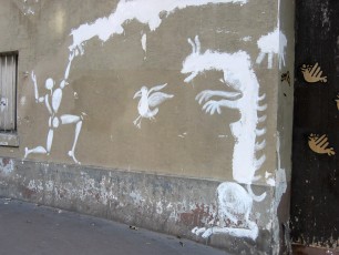 Jérôme Mesnager - Avenue Parmentier 11è sur le mur d'un garage, une fresque épique. - Octobre 2005