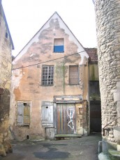 Jérôme Mesnager - Clamecy - au détour d'une ruelle - Avril 2004