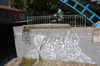 Jérôme Mesnager - Le radeau de la Méduse - Canal Saint Martin 10è - Septembre 2006