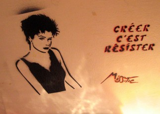 MissTic - Créer c'est résister - Boutique Artazart 10è - Février 2004