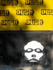 Yz - Saint Ouen - Derrière les Puces - Mai 2005